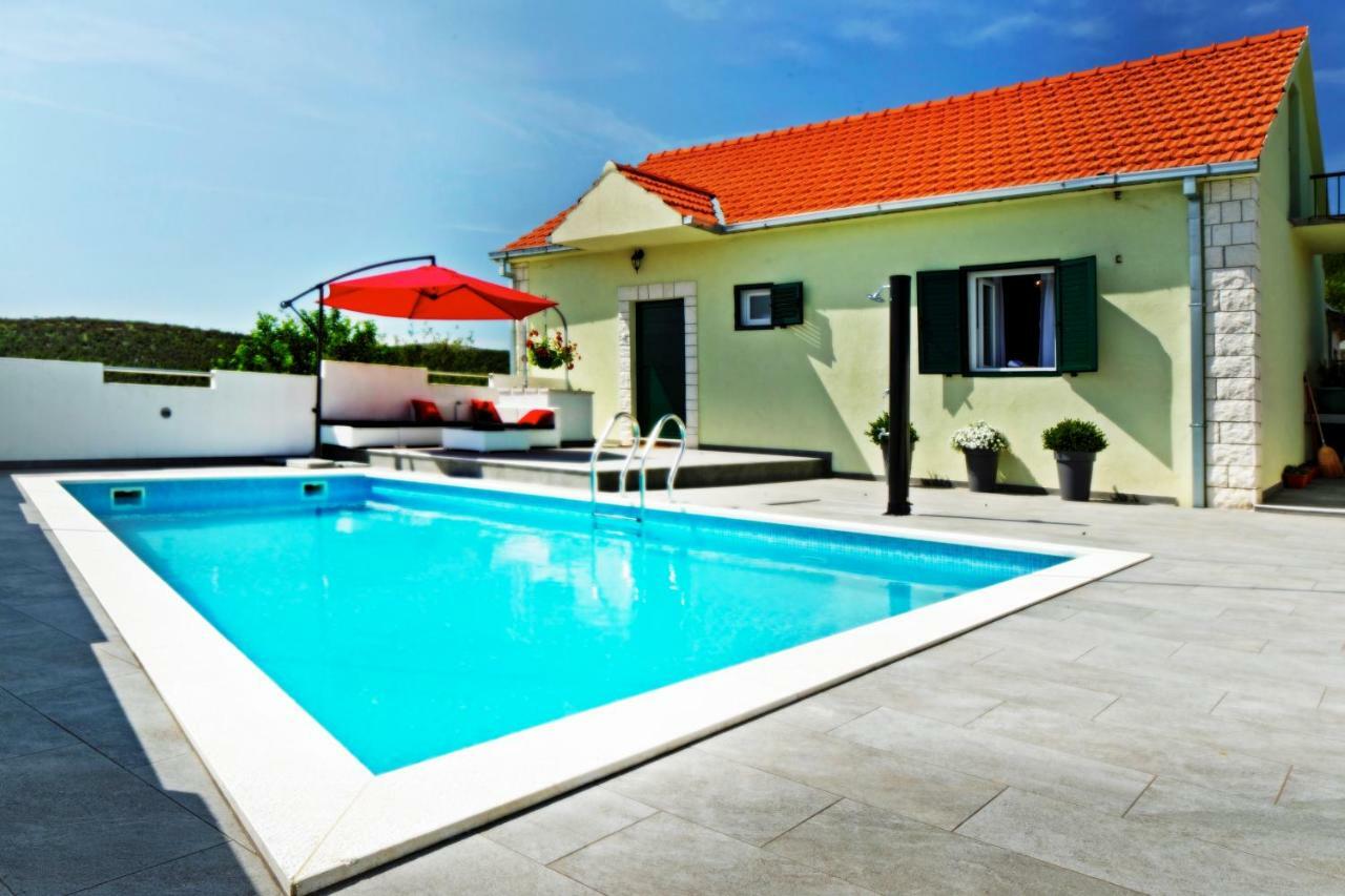House Lucia Villa Brstanovo Exteriör bild
